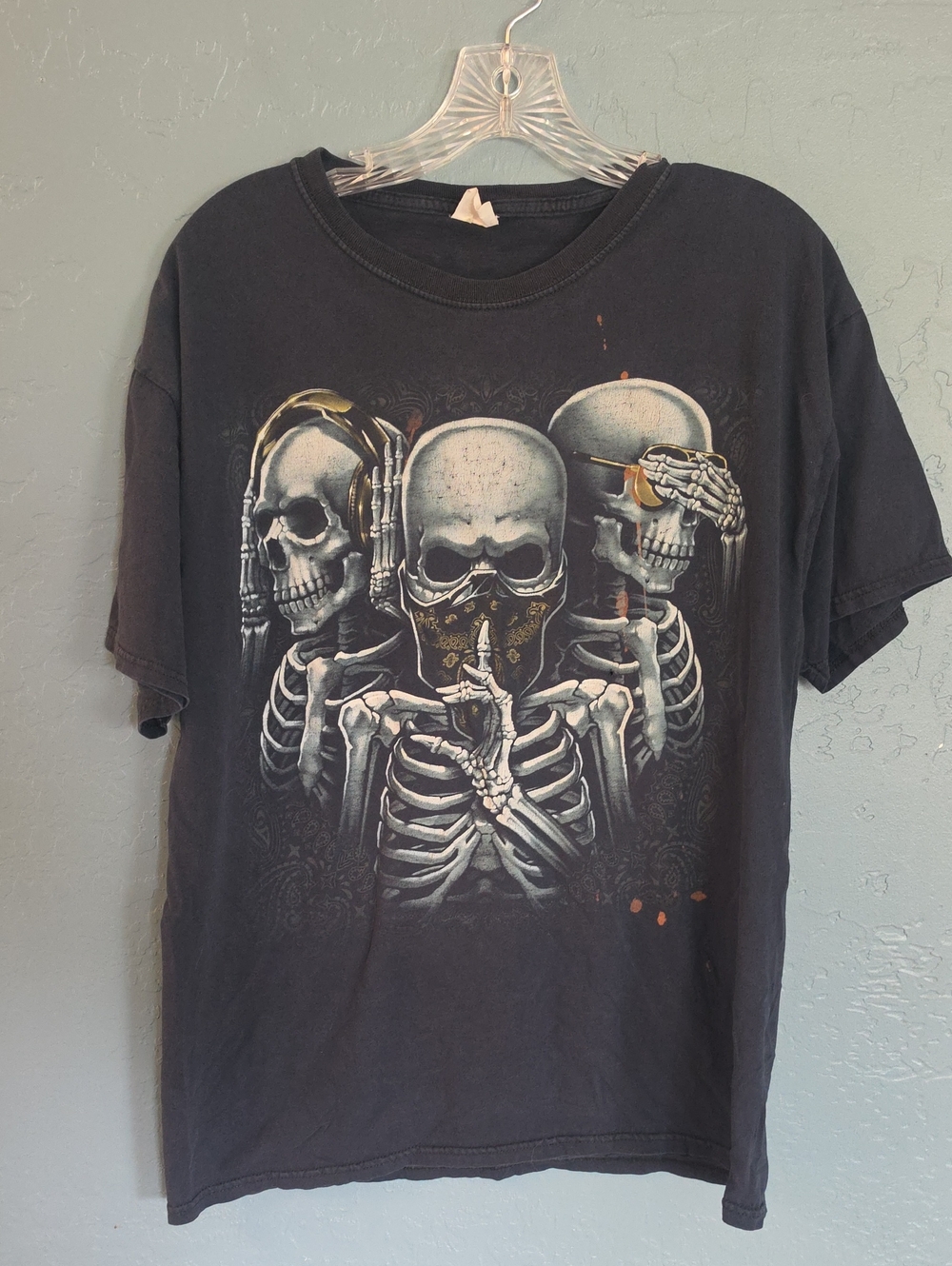 VTG Distressed Black Graphic Skeleton Short-Sleeve Tee